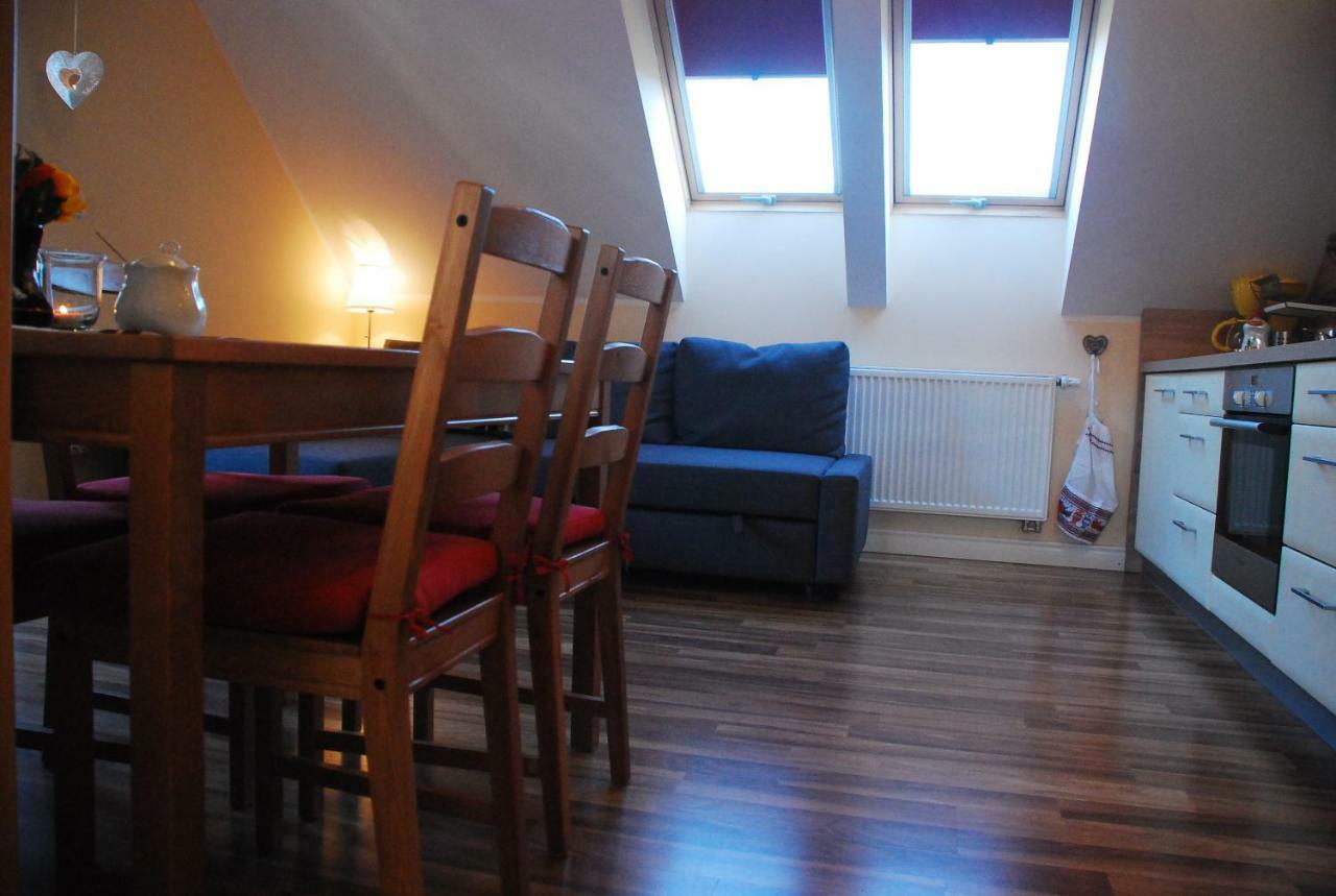 Apartamenty Anna Брена Екстериор снимка